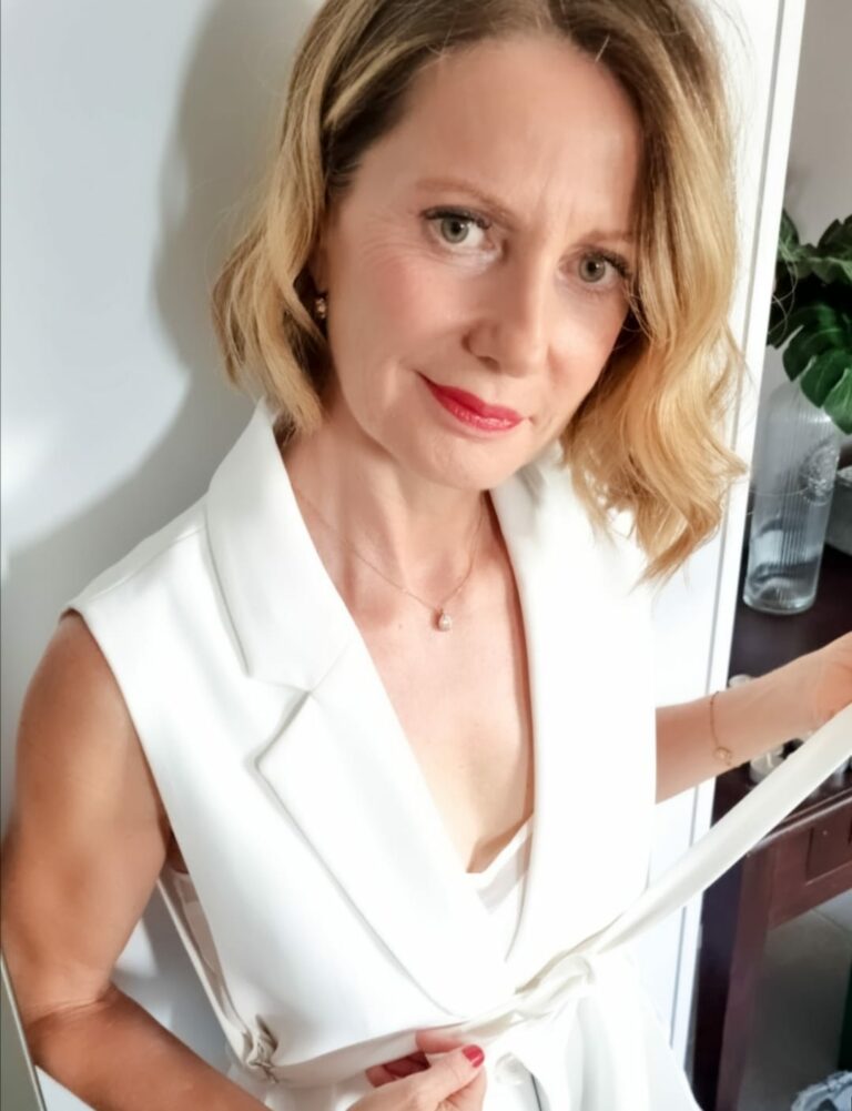 María Julve te ayuda con los síntomas de la menopausia
